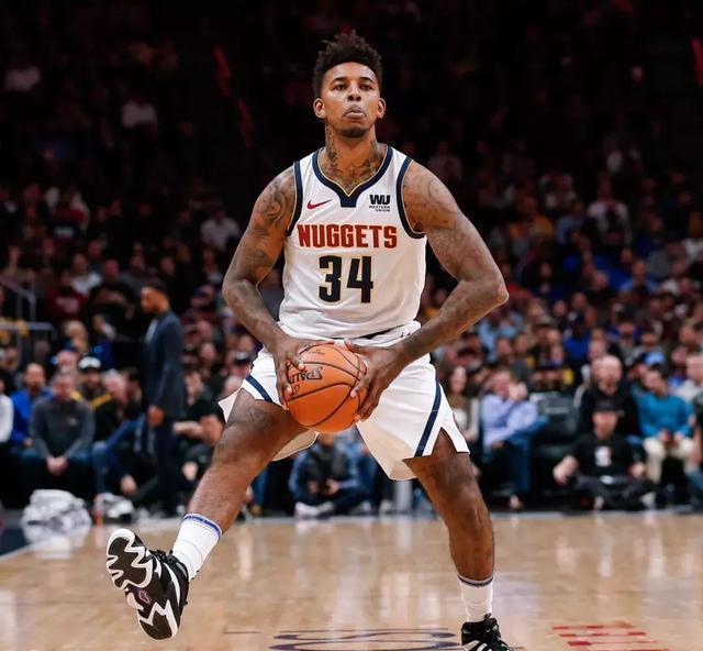 门都不愿在 门都不愿在