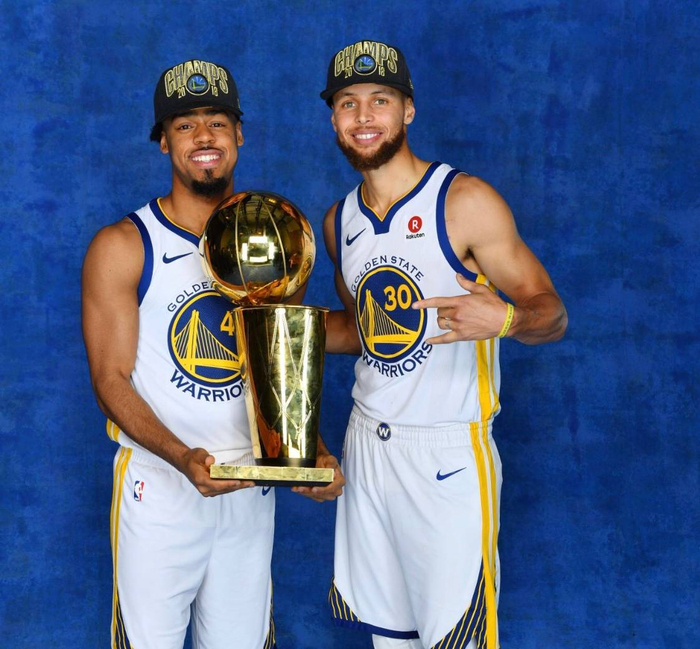 的火力依旧 的火力依旧